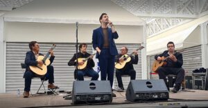 Fados à Mãe na Praça Mercado - 02